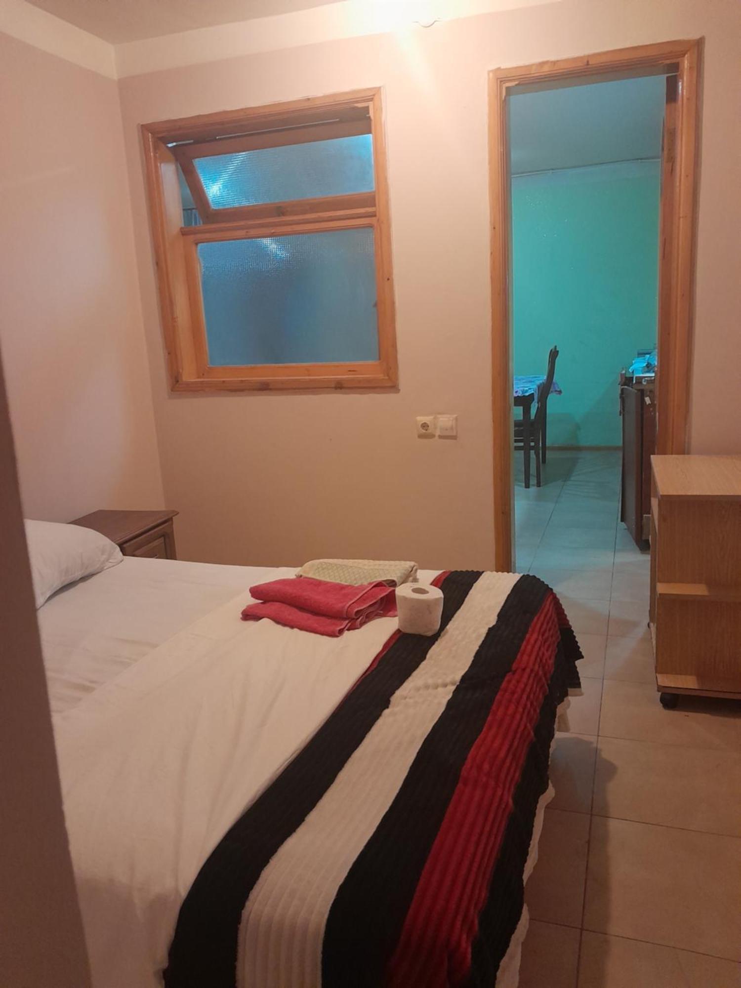 Nino And Ali Apartment Batumi Luaran gambar