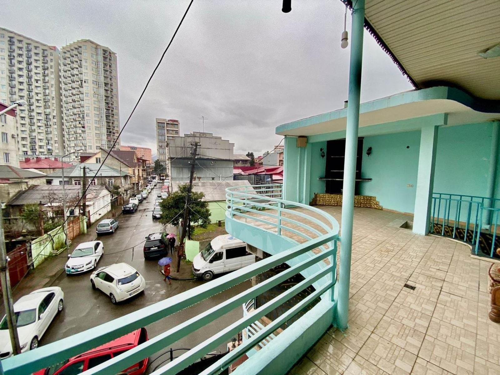 Nino And Ali Apartment Batumi Luaran gambar