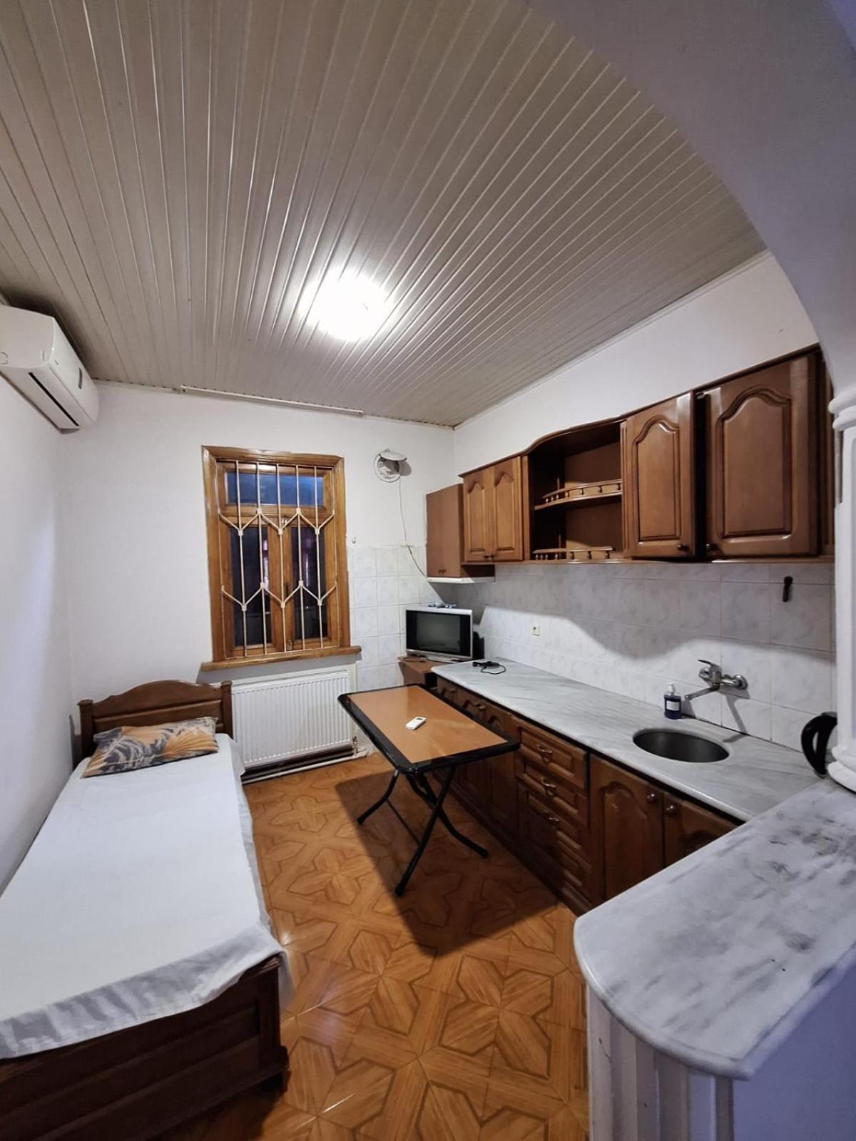 Nino And Ali Apartment Batumi Luaran gambar